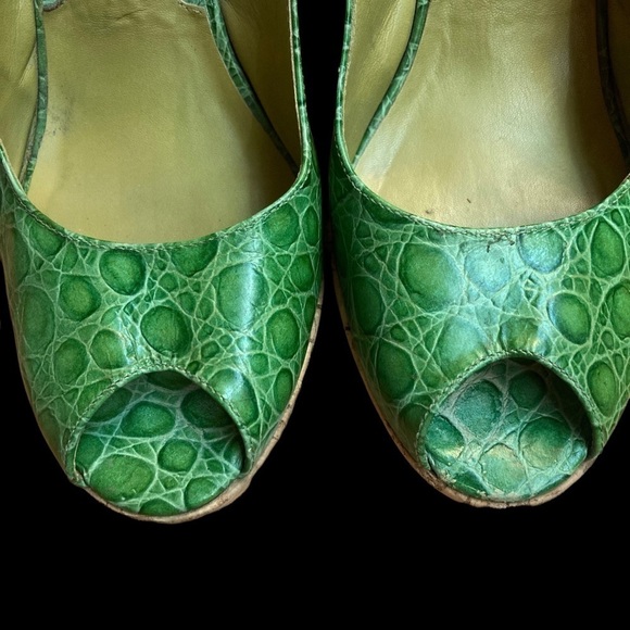 Women’s size 9 1/2 Via Spiga green leather snake print wedge styled shoes - Picture 7 of 13